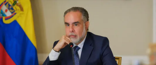 Ministro Benedetti califica como una decisión “política” la descertificación de Estados Unidos en lucha antidrogas