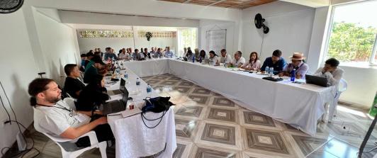  reunión entre las delegaciones del Gobierno nacional y del EMC de las FARC-EP