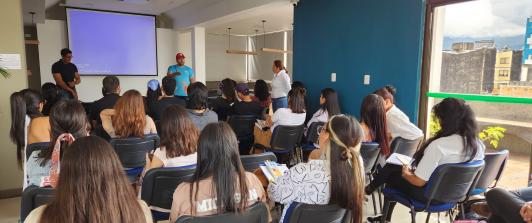 Docentes ocasionales y de cátedra obtendrán formalización laboral y beneficios sociales