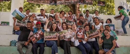 Gobierno entrega títulos de más de 200 predios para infraestructura social en Sucre y Córdoba