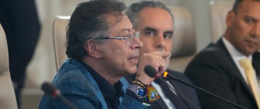 Presidente Petro durante consejo de ministros, denunciando los bombardeos estadounidenses en el pacífico