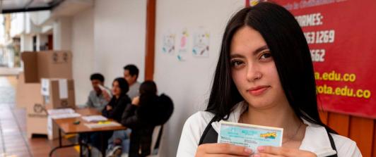  los jóvenes de Colombia participaron en la elección de sus representantes en los Consejos de Juventud.