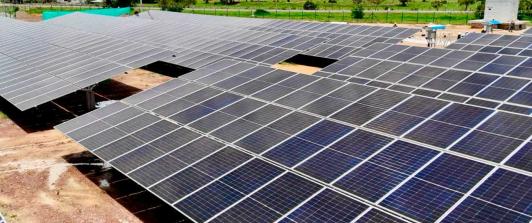 La iniciativa del Departamento Nacional de Planeación busca transformar el sistema de subsidios y promover autogeneración de energía limpia en los estratos 1, 2 y 3 entre 2026 y 2030.