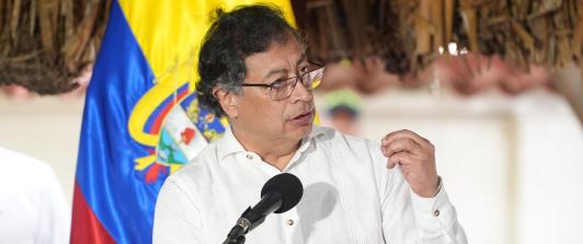 Petro responde a Duque: TLC con Estados Unidos está "suspendido de facto" por aranceles