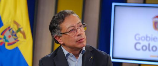 Presidente exige a EE. UU. explicaciones por presunto bombardeo en aguas territoriales colombianas