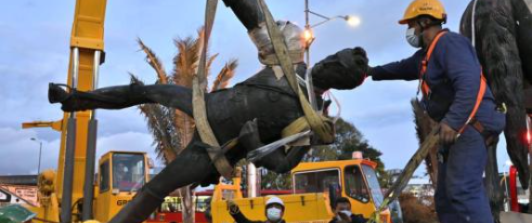 traslado de la escultura del Bolívar Ecuestre del Monumento a los Héroes