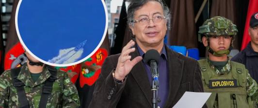 Petro sobre nueva lancha. / Fotos: Presidencia.