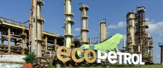 De acuerdo con el informe, Ecopetrol logró ganancias operativas por $12,2 billones, con un margen del 41%, y avanzó en transición energética y refinación. 
