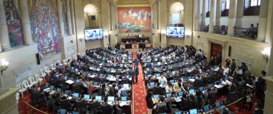 Cámara de Representantes aprueba ley para castigar redes que reclutan y usan mercenarios en conflictos extranjeros 