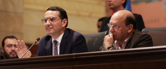 Minhacienda habla en El Calentao Informativo sobre el hundimiento de ley de financiamiento.