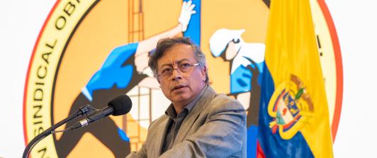 Presidente pide iniciar acciones para repatriar patrimonio arqueológico.