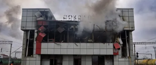 Rusia bombardea Kiev: 2 muertos y 600.000 hogares sin electricidad.