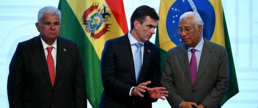 Mercosur y Unión Europea firman histórico acuerdo comercial.