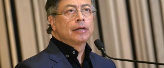 Petro defiende las inversiones forzosas. / Foto: AFP.