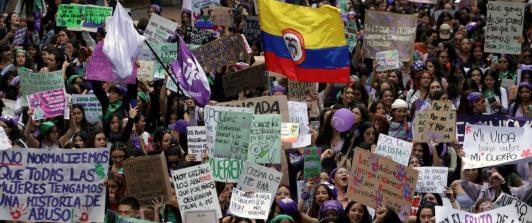 Marchas de conmemoración del 8M. / Foto: AFP.