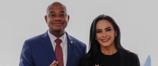 Murillo y Luz María Zapata. / Foto: X de Luis Gilberto Murillo.