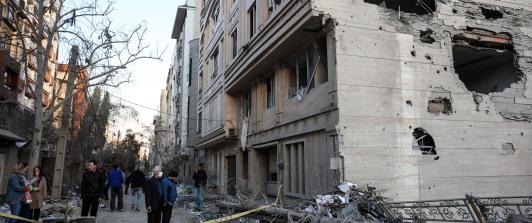 Presidenta del CICR en Múnich alerta que los drones armados transforman la guerra y ponen en riesgo a civiles