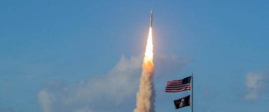Despegó la misión Artemis II con dirección a la Luna.
