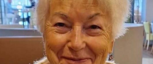 Marie-Thérèse Hélène Ross: detenida por ICE y liberada