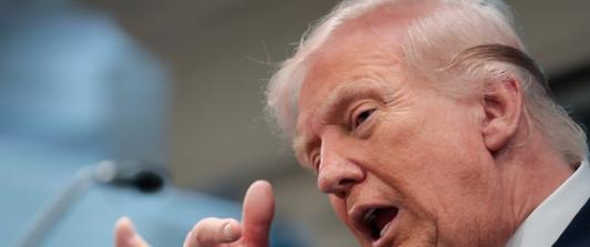 Trump arremete contra la OTAN: "recuerden Groenlandia".