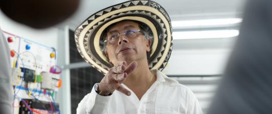Ultimátum a alcaldes para bajar tasas del impuesto predial.