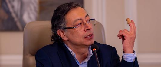 Petro denuncia red internacional de desinformación y pide investigar i