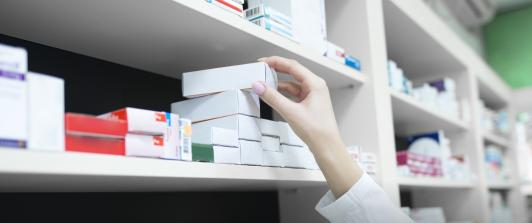 SuperSalud halla medicamentos represados en bodega mientras pacientes esperan meses por sus tratamientos