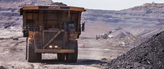 Exportación ilegal de oro: Petro propone reforma minera