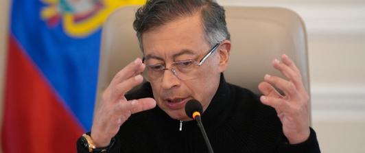 "Presento las bases comprobadas del posible fraude": presidente Petro revela nuevas denuncias sobre el software electoral