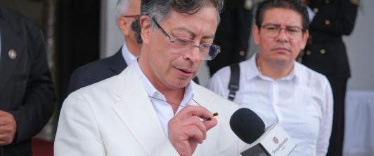 "Cambiarán la política del amor por la vendetta": Petro
