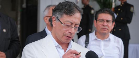 Elecciones presidenciales: Petro alertó sobre fallas en software