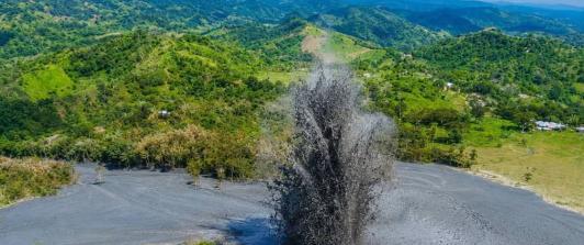 Autoridades confirman que no hubo pérdidas humanas tras erupción de volcán de lodo en Urabá
