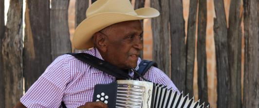 Falleció Náfer Durán, juglar y Rey Vallenato de 1976, a los 93 años