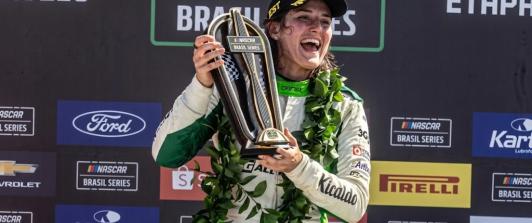 Tatiana Calderón rompe récords en Brasil: es la primera mujer en ganar en la general del NASCAR