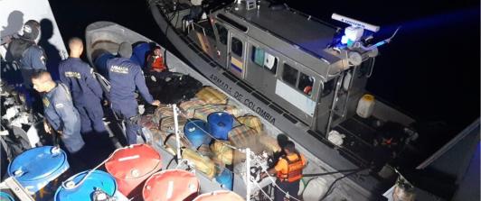 Armada-Nacional-incauto-tres-toneladas-de-marihuana-en-el-Pacifico-1.jpg