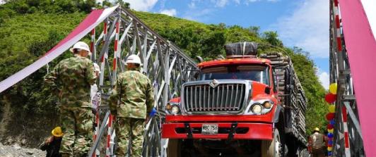 Autoridades-habilitaron-otro-puente-en-Quetame-Cundinamarca.jpg