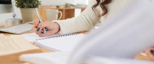 Becas-para-estudiar-maestria-en-Chile.jpg