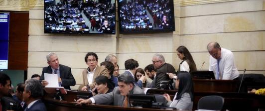 Congreso-aprobo-recursos.-Foto_-Colprensa-2.jpg