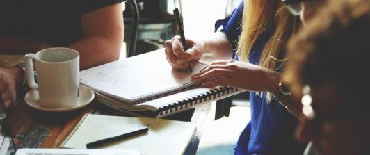 Conoce-algunos-tips-para-mejorar-tus-habilidades-en-el-mundo-laboral.jpg