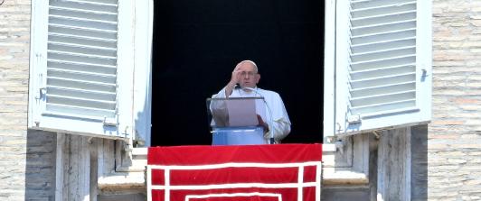 Dolor-y-verguenza_-papa-Francisco-por-migrantes-muertos-en-el-mediterraneo.jpg