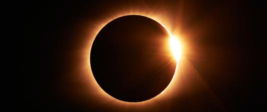 Eclipse-Lunar-Largo.jpg
