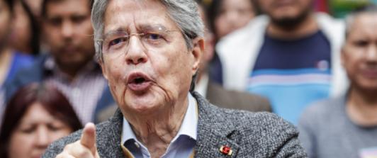 Ecuador-autoriza-la-tenencia-y-porte-de-armas-de-uso-civil-para-defensa-personal.jpg