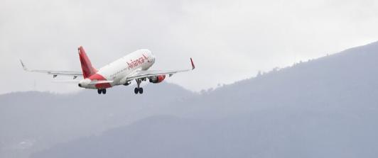 En-video_-Avion-de-Avianca-sufrio-falla-mecanica-en-pleno-vuelo-al-salir-de-San-Andres.jpg