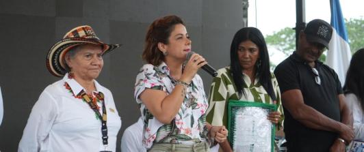 Entrega-de-Tierras.jpg