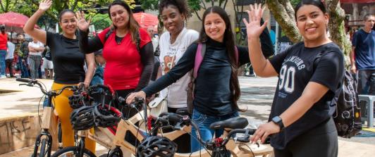 Fundacion-EPM-entrego-mas-de-2.000-bicicletas-a-estudiantes-en-Medellin.jpg