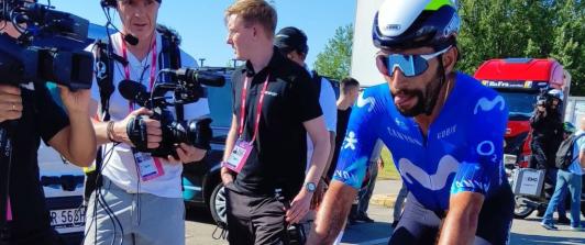 Giro-de-Italia-2024-asi-intentaron-Fernando-Gaviria-y-Juan-Sebastian-Molano-llevarse-la-etapa-13.jpg