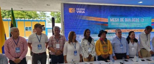 Gobierno-y-EMC-FARC-arrancan-cuarto-ciclo-de-conversaciones-de-paz.jpg