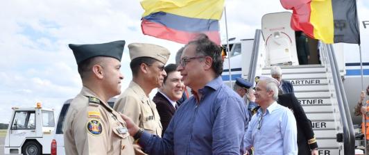 Gustavo-Petro-llego-a-Belgica.jpg