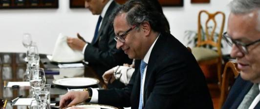 Gustavo-Petro-sobre-reunion-con-las-Cortes-1.jpg