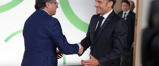 Gustavo-Petro-y-Manuel-Maron-en-Francia.-Foto_-Cortesia.jpg